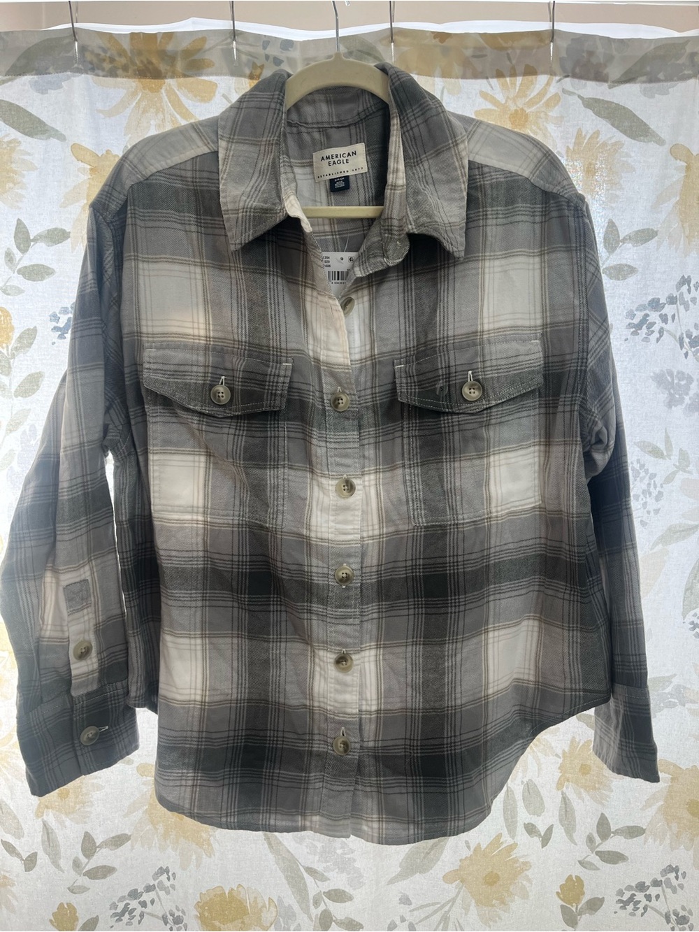American Eagle Outfitters Gray and White Plaid Button-Down Shirt